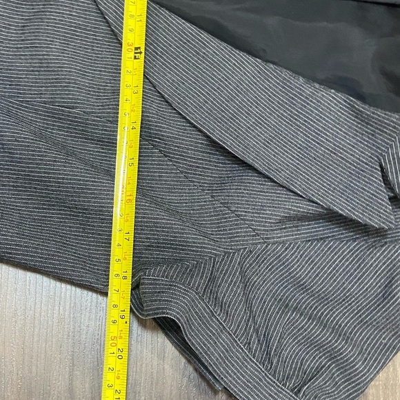 Ricki's Gray Short Sleeve Blazer - Picture 3 of 5